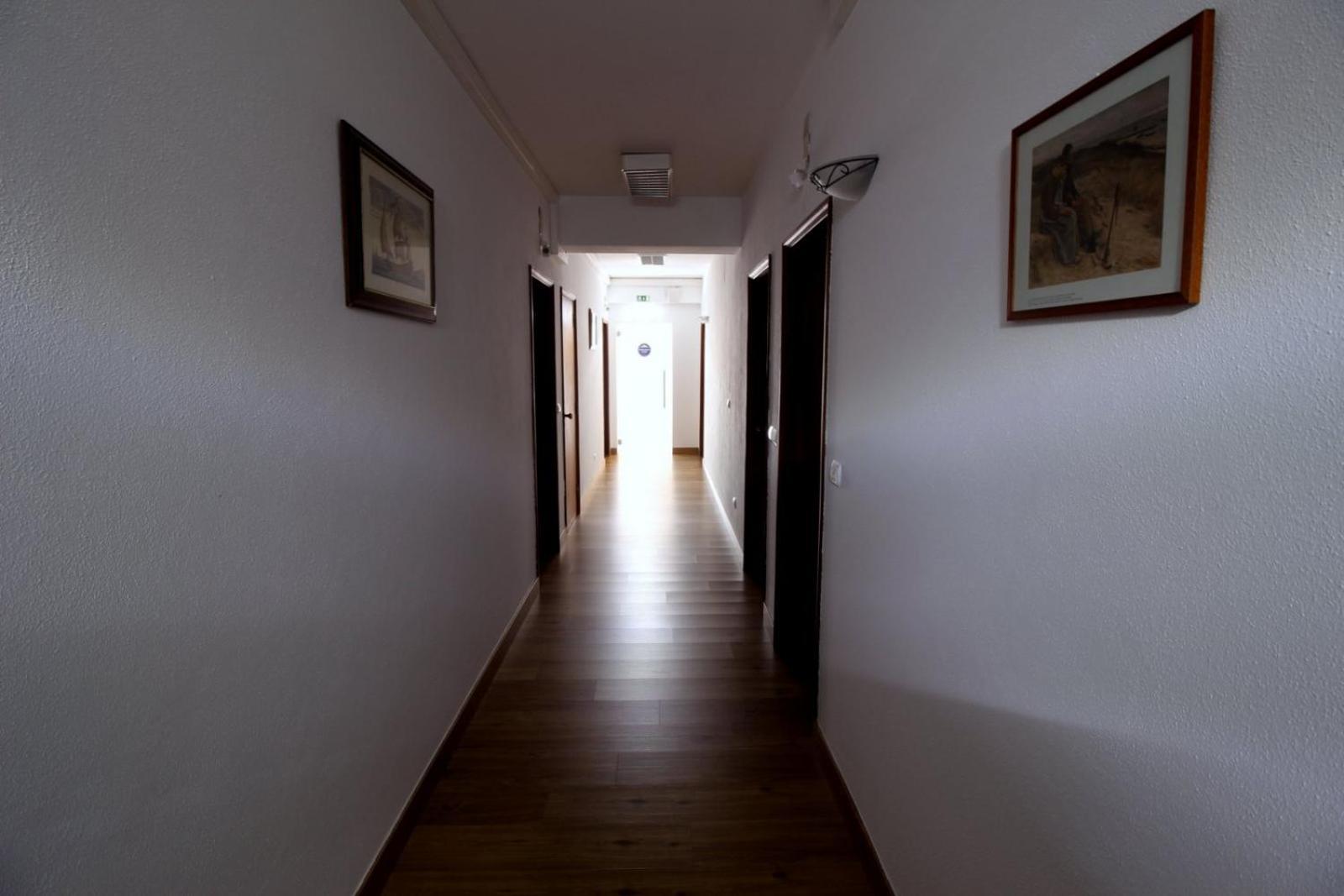Hotel Rota Malhoa Фигейро-душ-Виньюш Экстерьер фото