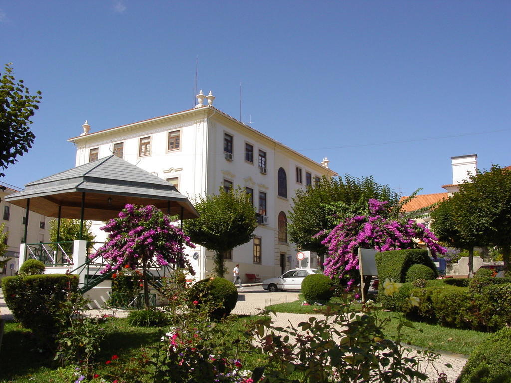 Hotel Rota Malhoa Фигейро-душ-Виньюш Экстерьер фото